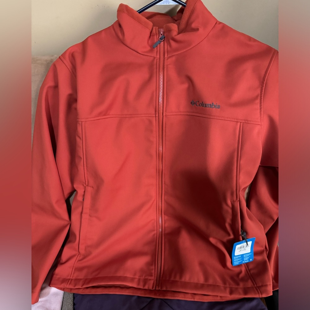 NWT Columbia women’s jacket - Open to reasonable offers, great deal, XL